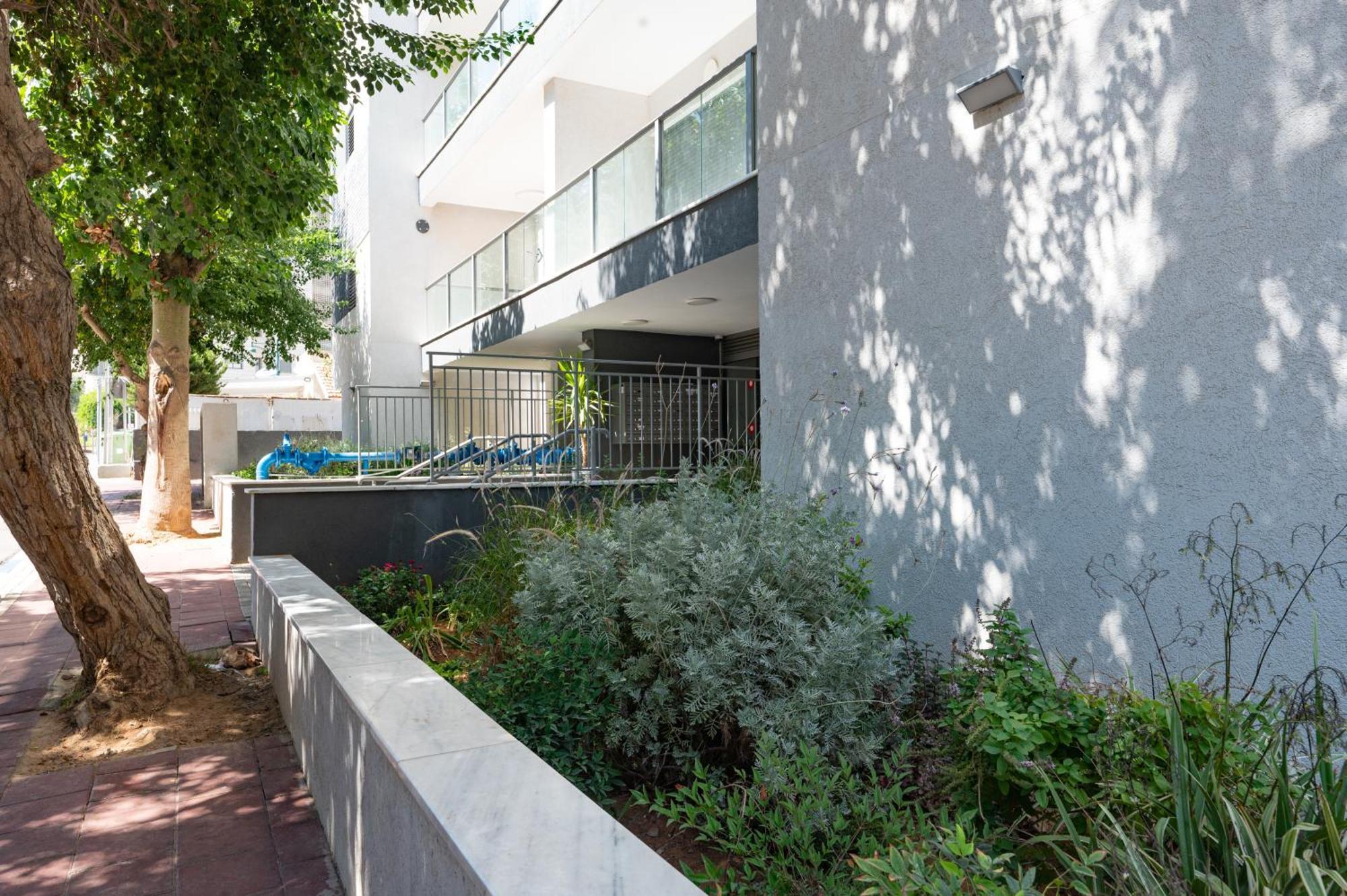 Family Apartment By Israpart Ramat Gan Esterno foto
